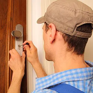 Clinton Locksmith Service Clinton, MD 301-242-9828 - 19a-lock-opening